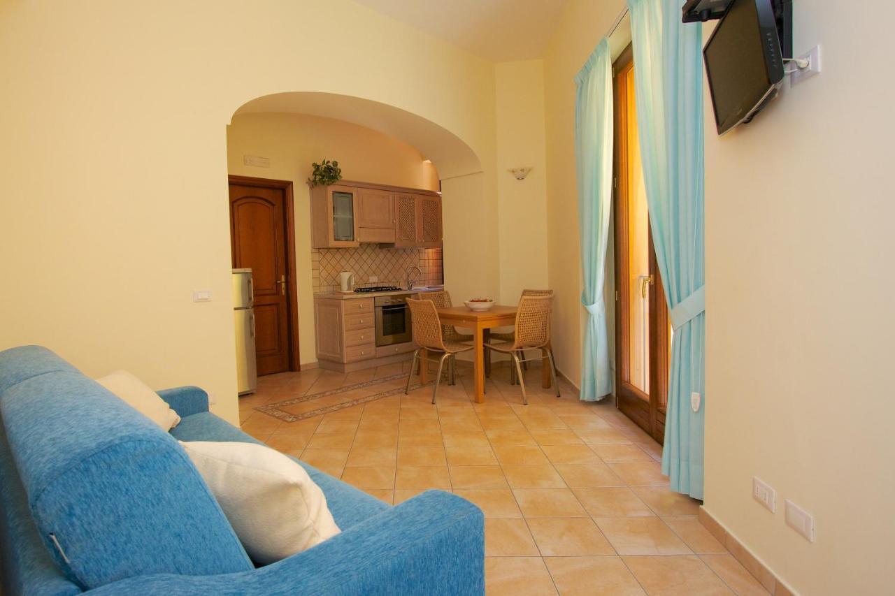 Sine Tempore Apartment Sorrento Bagian luar foto