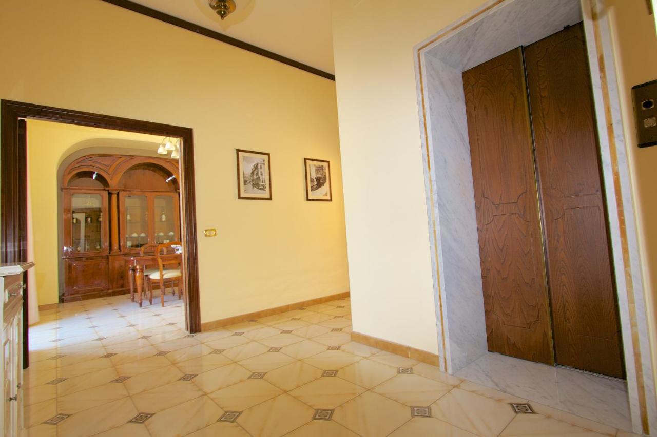 Sine Tempore Apartment Sorrento Bagian luar foto